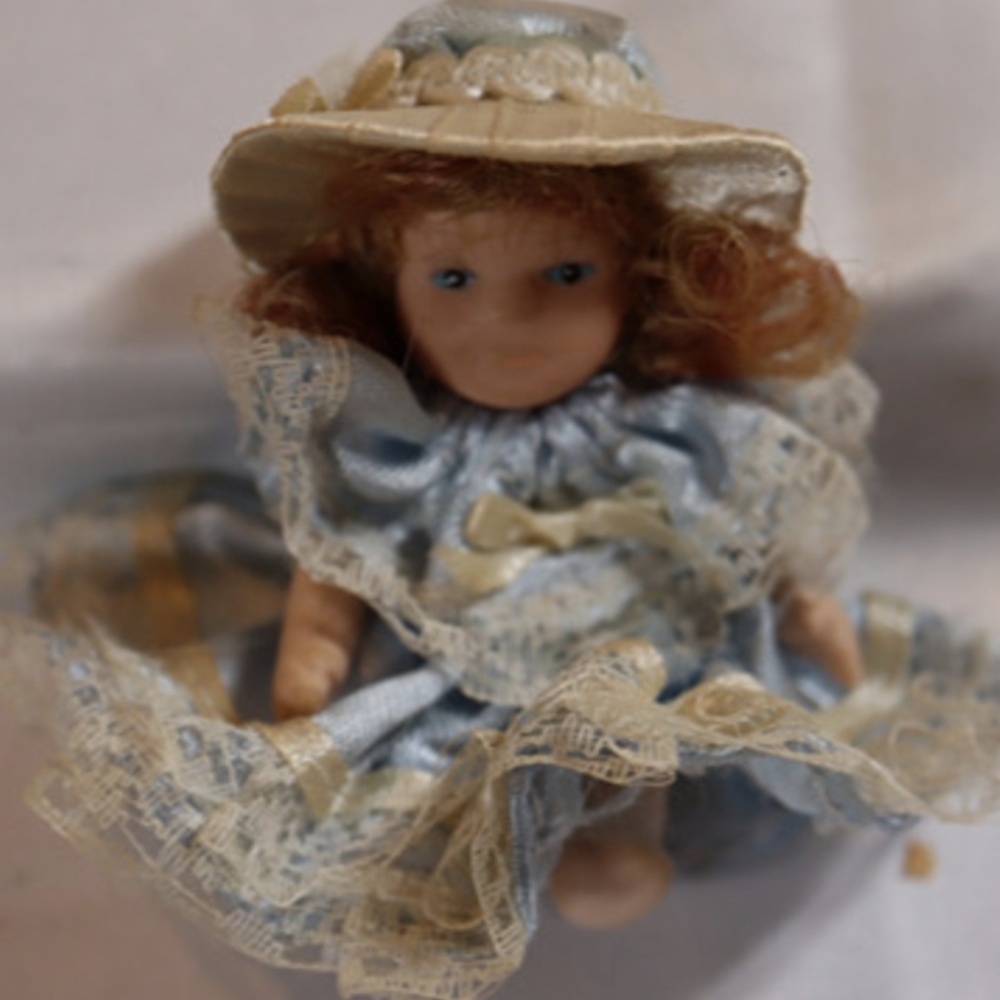 Vintage Porcelain Bisque Miniature Dolls W/Blue Dress & Hat , Jointed 3" Tall